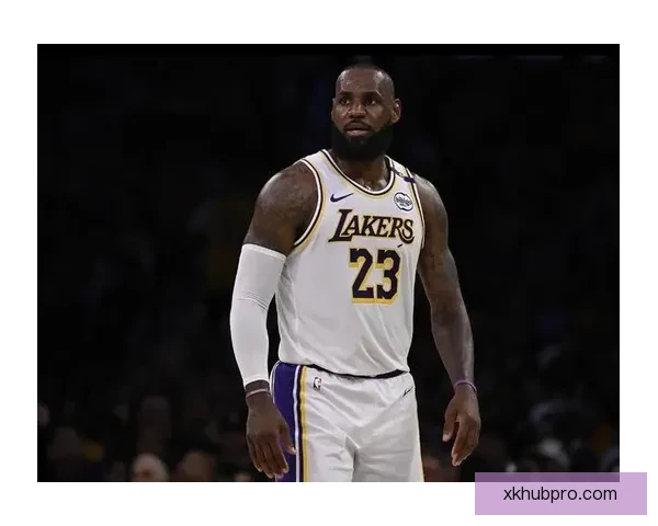 新赛季詹姆斯主动牺牲重塑湖人争冠格局或成雷霆马刺最强拦路虎